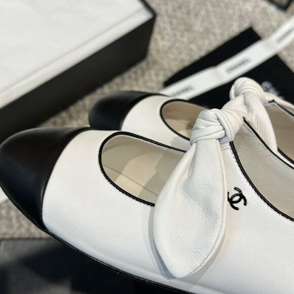 Chanel leather ballet flats with closed toes 39 - Picture 3 of 6